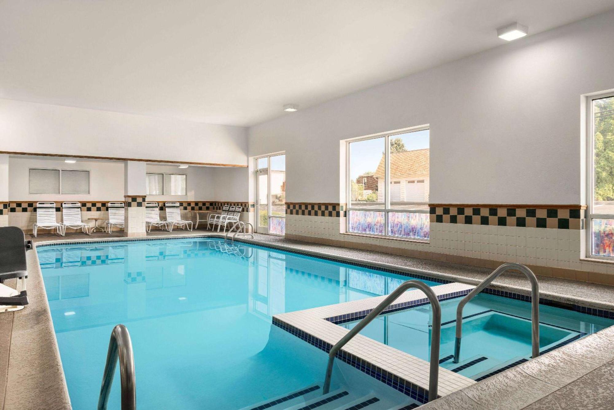 Days Inn Hershey Exterior photo